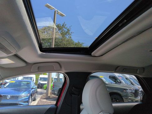 Used 2025 MAZDA CX-30 AWD 2.5 S w/ Premium Package image 21
