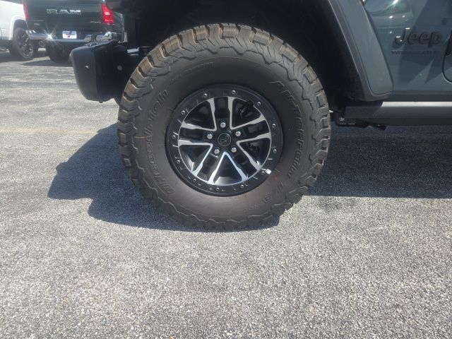 Used 2026 Jeep Wrangler Unlimited Rubicon 392 w/ Quick Order Package 27X Moab AWD/4WD image 5