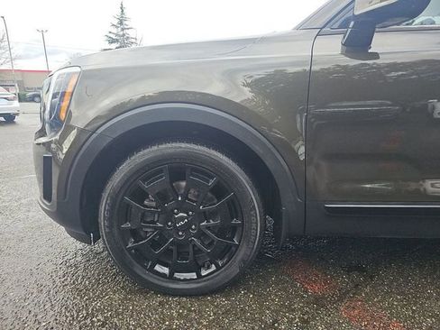 Used 2022 Kia Telluride SX w/ SX Prestige Package image 28