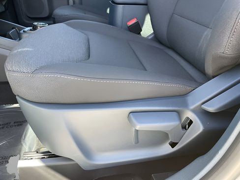 New 2025 Ford Maverick XL image 19