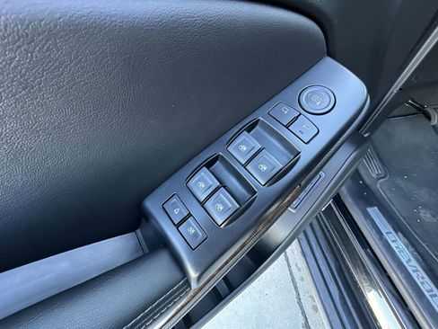 Used 2019 Chevrolet Tahoe LT image 22