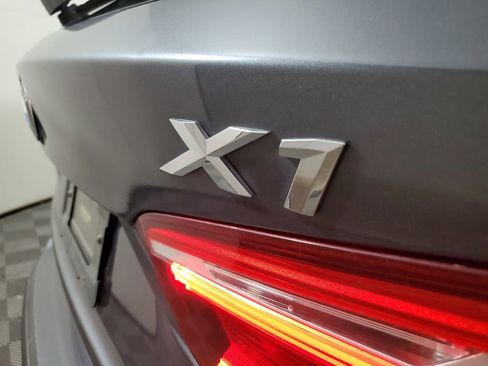 Used 2016 BMW X1 xDrive28i image 7