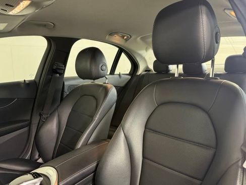 Used 2016 Mercedes-Benz C 300 Sedan image 6