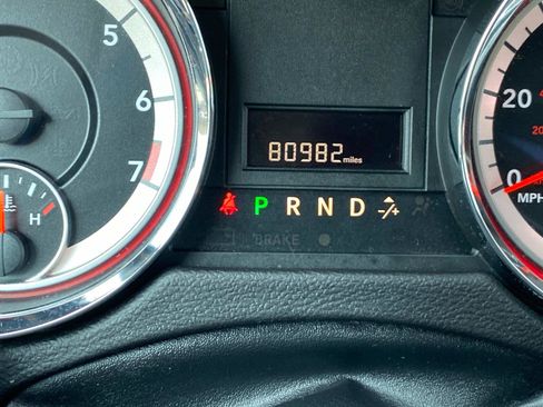 Used 2019 Dodge Grand Caravan SE image 24