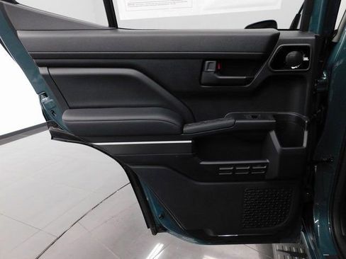 Used 2025 Toyota 4Runner TRD Off-Road Premium image 27