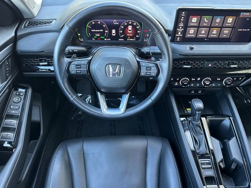 Used 2024 Honda Accord Touring image 29