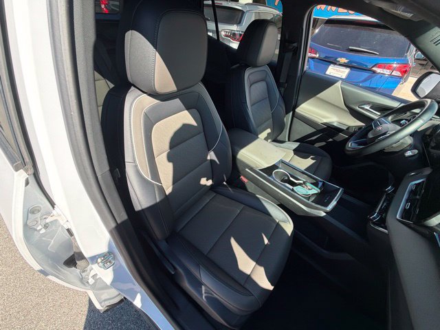 Used 2025 Chevrolet Equinox LT w/ Convenience Package II AWD/4WD image 26