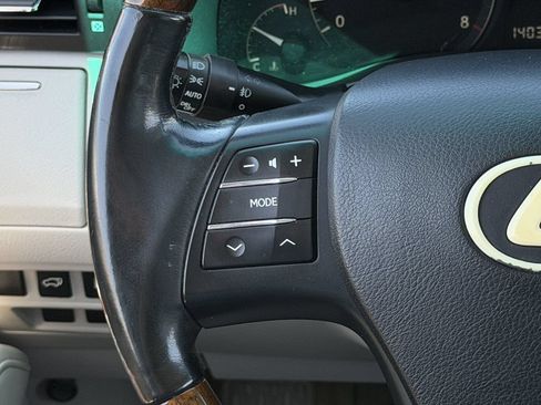 Used 2010 Lexus RX 350 2WD w/ Premium Pkg image 14