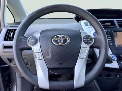 Used 2012 Toyota Prius V Five FWD image 34
