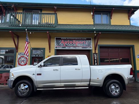 Used 2010 Dodge Ram 3500 Truck Laramie AWD/4WD image 5