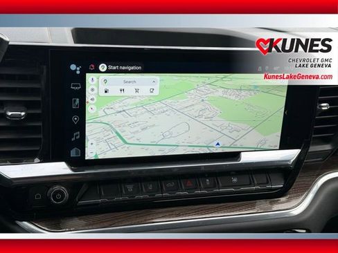 Used 2025 Chevrolet Silverado 2500 LT w/ Convenience Package image 34