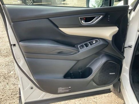 Used 2019 Subaru Ascent Limited image 8