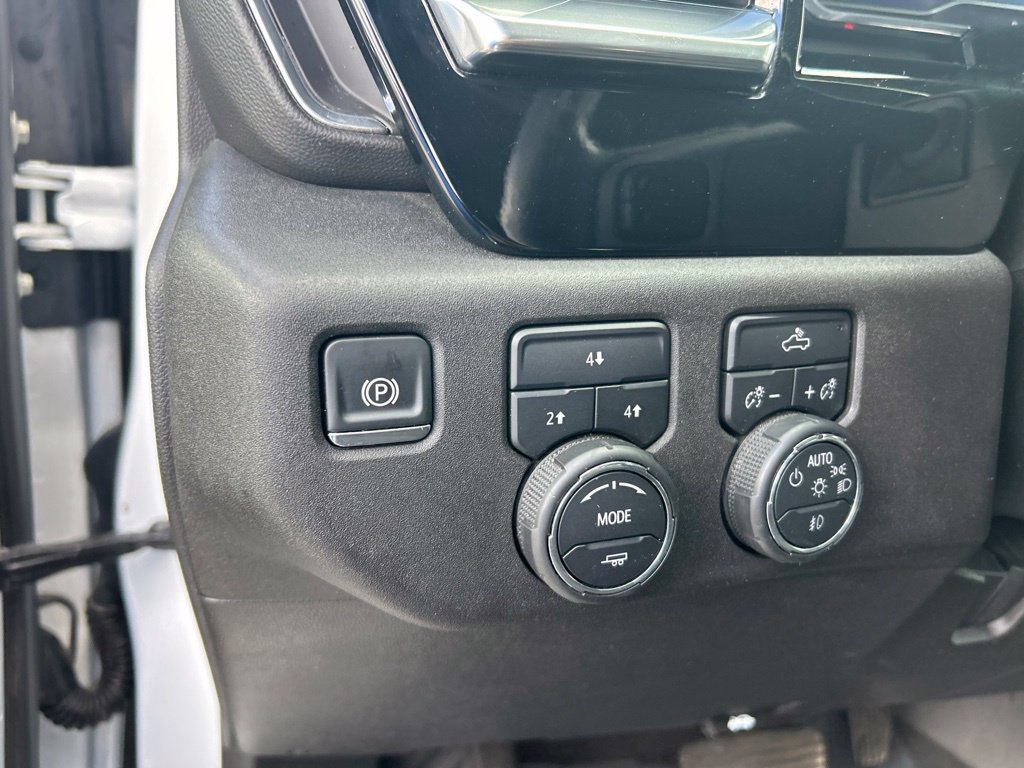 Used 2025 Chevrolet Silverado 2500 LT w/ Convenience Package AWD/4WD image 37