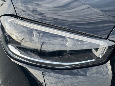 Certified 2023 Mercedes-Benz S 500 4MATIC image 11