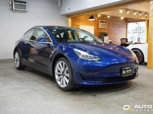 Used 2018 Tesla Model 3 Long Range image 3