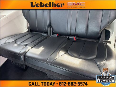 Used 2022 Chrysler Pacifica Touring-L FWD image 22
