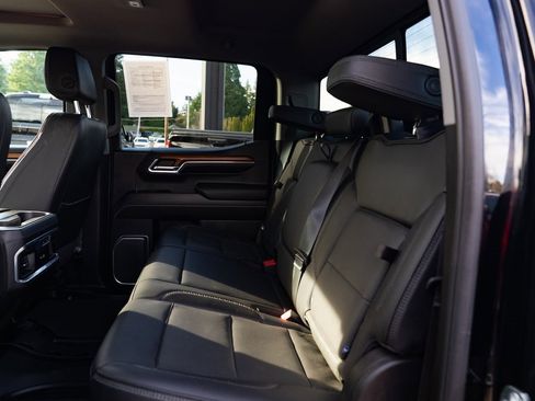 Used 2023 GMC Sierra 1500 Denali w/ Denali Reserve Package image 20