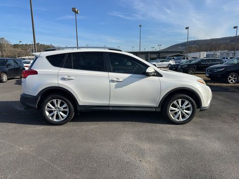 Used 2014 Toyota RAV4 Limited FWD image 6