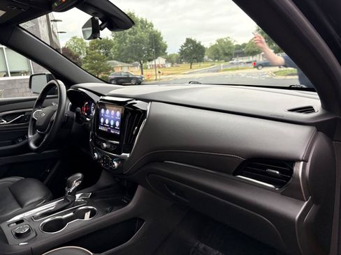 Used 2023 Chevrolet Traverse Premier w/ Redline Edition AWD/4WD image 22