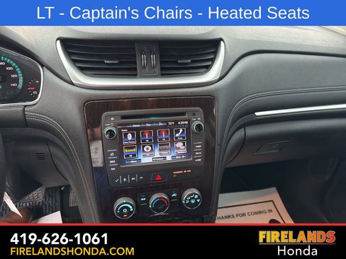 Used 2017 Chevrolet Traverse LT w/ Style and Technology Package FWD image 18