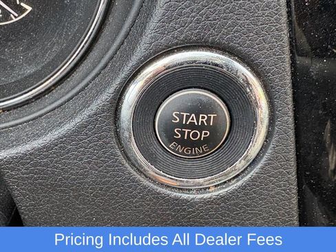 Used 2020 Nissan Rogue SL w/ Premium Package AWD/4WD image 12