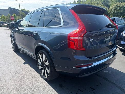 Used 2024 Volvo XC90 T8 Plus w/ Protection Package Premier AWD/4WD image 2