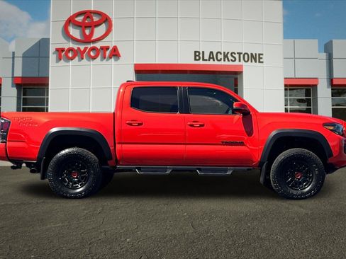 Certified 2023 Toyota Tacoma TRD Pro AWD/4WD image 2