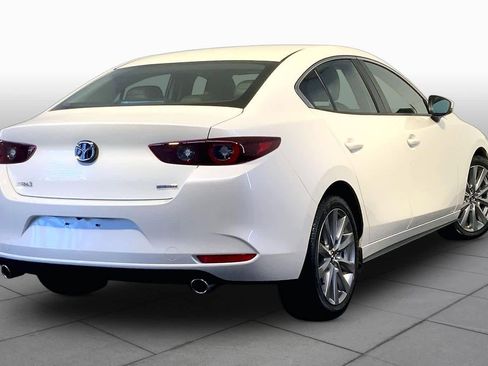Used 2023 MAZDA MAZDA3 s FWD image 13