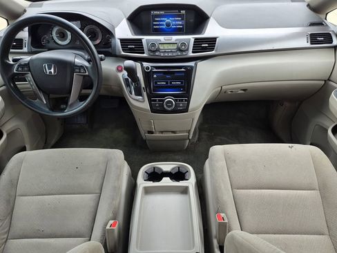 Used 2016 Honda Odyssey EX image 19
