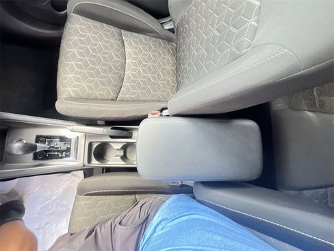 Used 2025 Mitsubishi Outlander Sport ES image 20