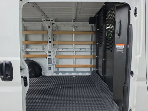 Used 2025 RAM ProMaster 2500 w/ U-Haul Equipment Group FWD image 14