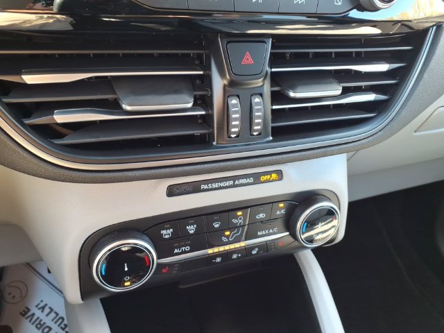 Certified 2023 Ford Escape Active AWD/4WD image 19