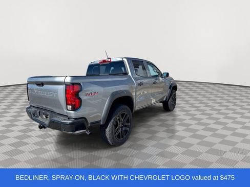 Used 2024 Chevrolet Colorado Trail Boss w/ Technology Package image 10