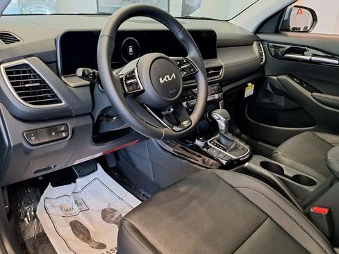New 2026 Kia Seltos EX AWD/4WD image 7
