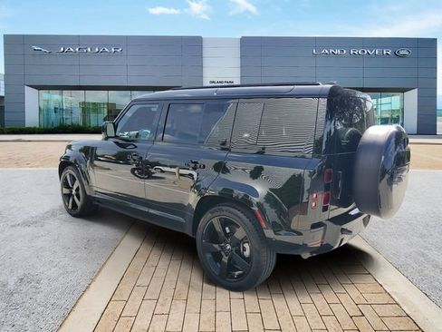 Certified 2024 Land Rover Defender 110 X-Dynamic SE AWD/4WD image 6