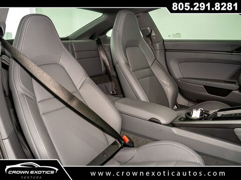 Used 2021 Porsche 911 Carrera 4S image 44