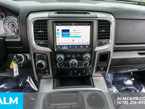 Used 2024 RAM 1500 Warlock AWD/4WD image 40