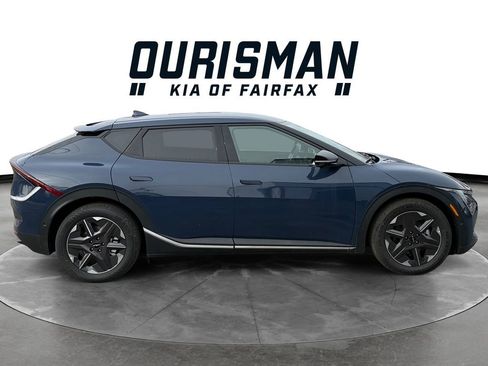 New 2025 Kia EV6 Light w/ Light LR Technology Package AWD/4WD image 7