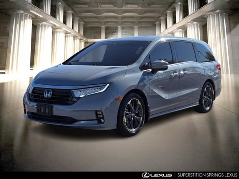 Used 2023 Honda Odyssey Elite image 8