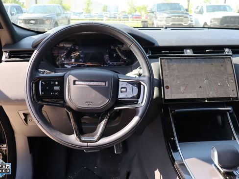 Used 2025 Land Rover Range Rover Velar Dynamic SE AWD/4WD image 19