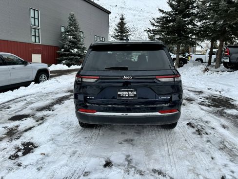 New 2023 Jeep Grand Cherokee Limited w/ Luxury Tech Group II image 9