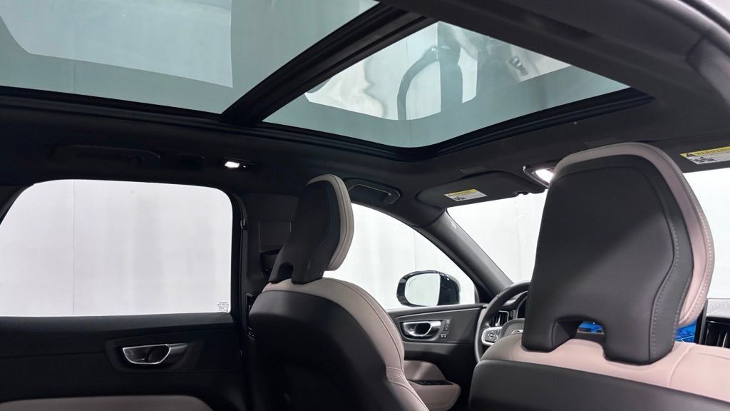 Certified 2026 Volvo XC60 B5 Plus AWD/4WD image 26