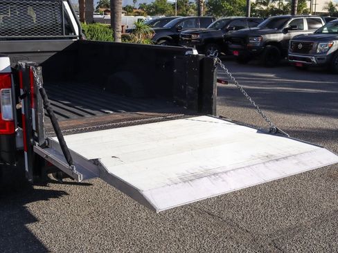 Used 2019 Ford F250 XL w/ Power Equipment Group image 10