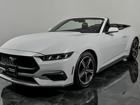 Used 2024 Ford Mustang Premium RWD image 5