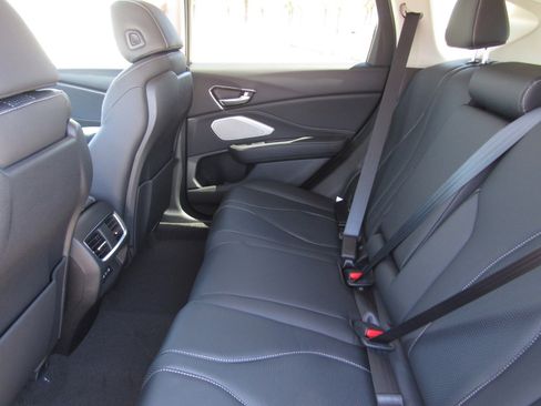 Certified 2025 Acura RDX SH-AWD w/ Technology Package image 16