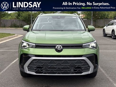 New 2026 Volkswagen Taos SE AWD/4WD image 7