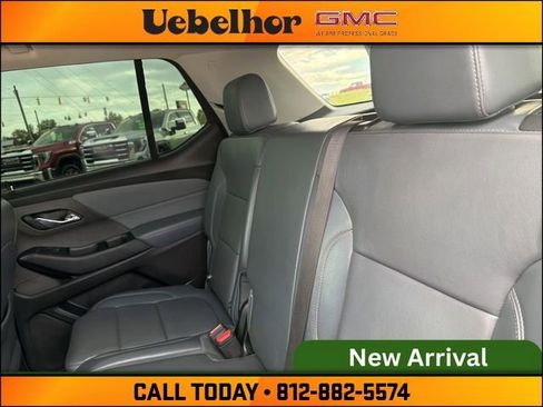 Used 2019 Chevrolet Traverse LT w/ LT Premium Package AWD/4WD image 19