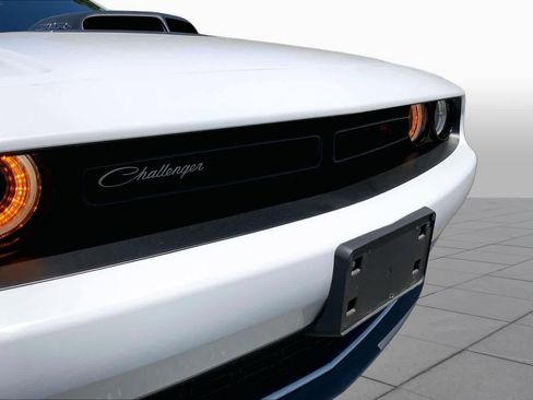 Used 2017 Dodge Challenger R/T Plus RWD image 30