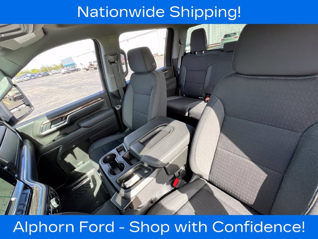 Used 2025 Chevrolet Silverado 2500 LT AWD/4WD image 27
