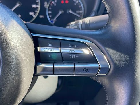 Used 2023 MAZDA MAZDA3 s image 24